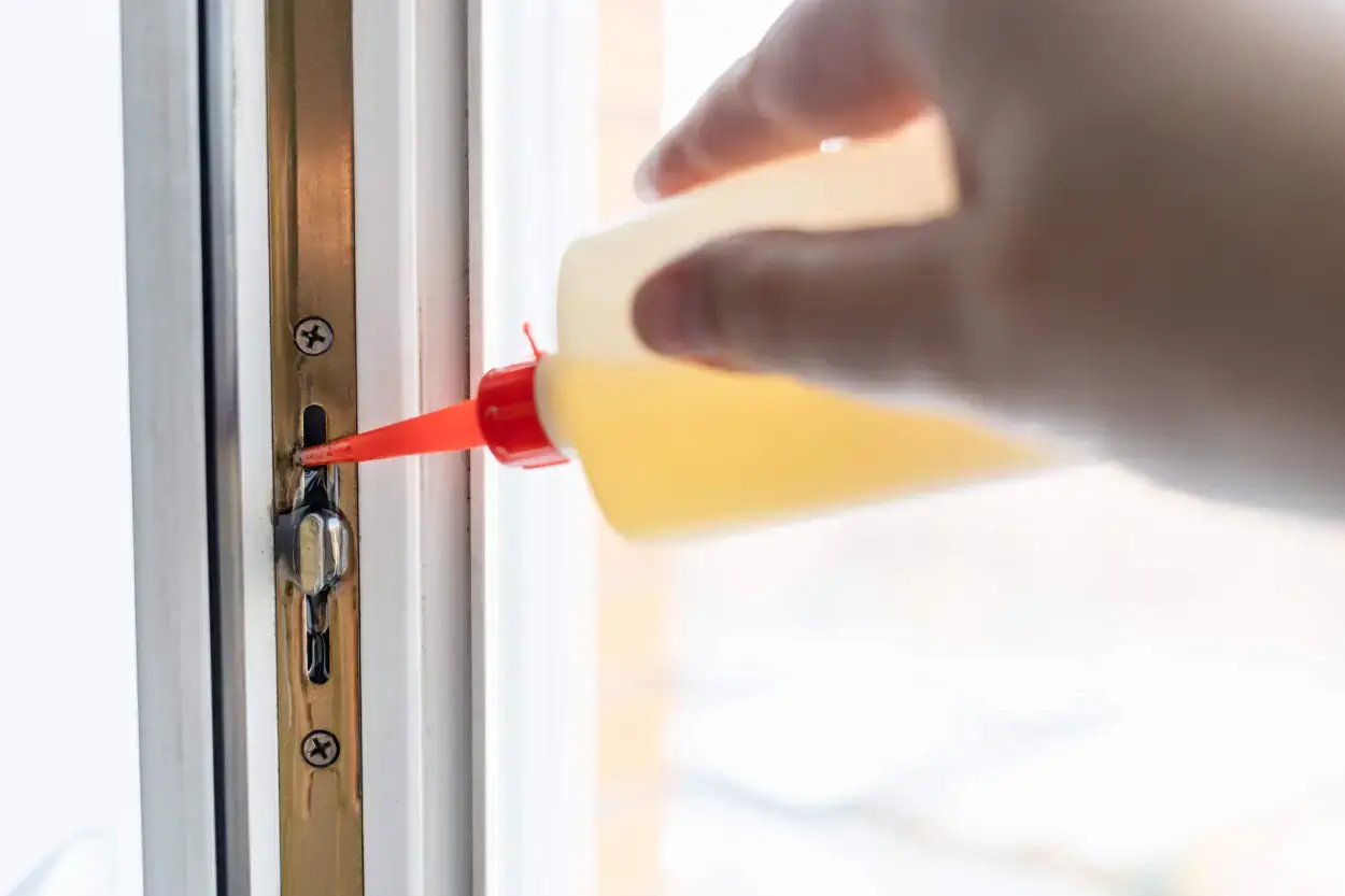 How to lubricate windows | Eternia Windows