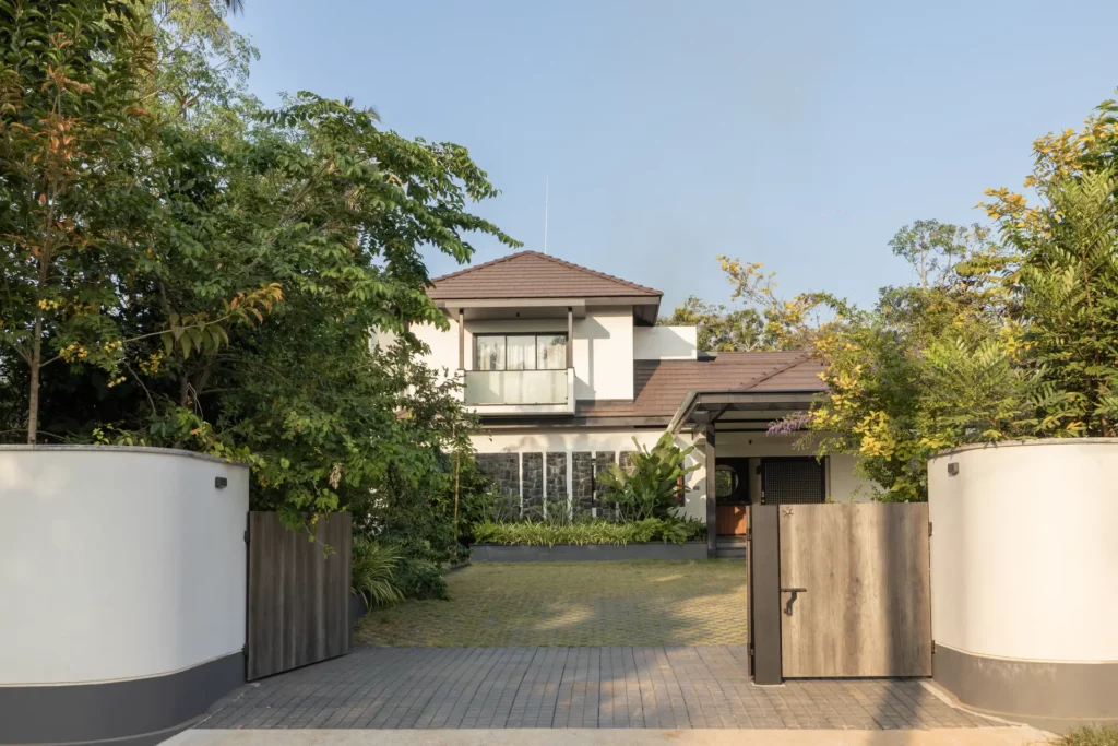 Slim Aluminium Windows | Eternia